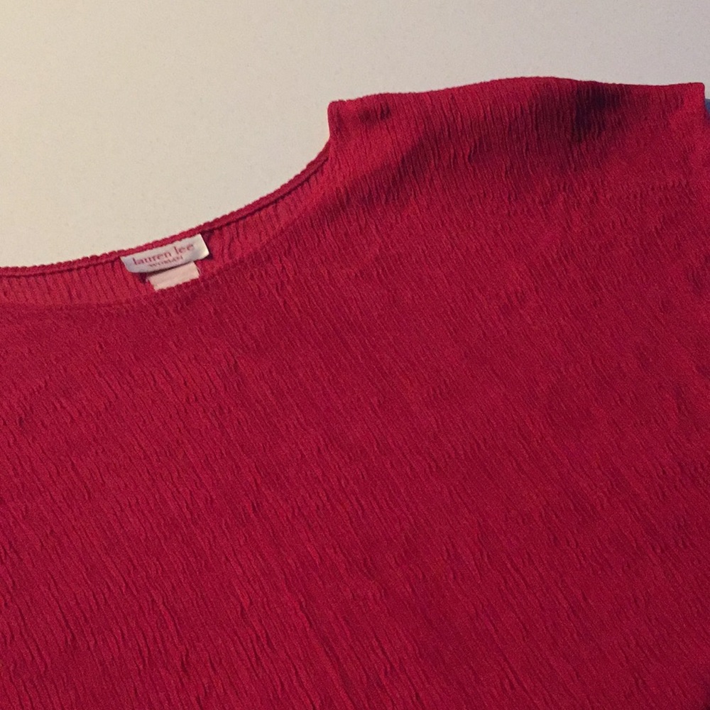 Red/Pink Top - Picture 3 of 3
